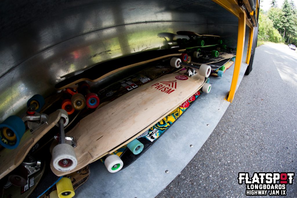 caliber-trucks-highway-jam-freeride-longboarding-flatspot-longboards-longboard-session-longboard-event-prism-skateboards-liam-morgan-james-kelly-jordan-riachi-cooper-1