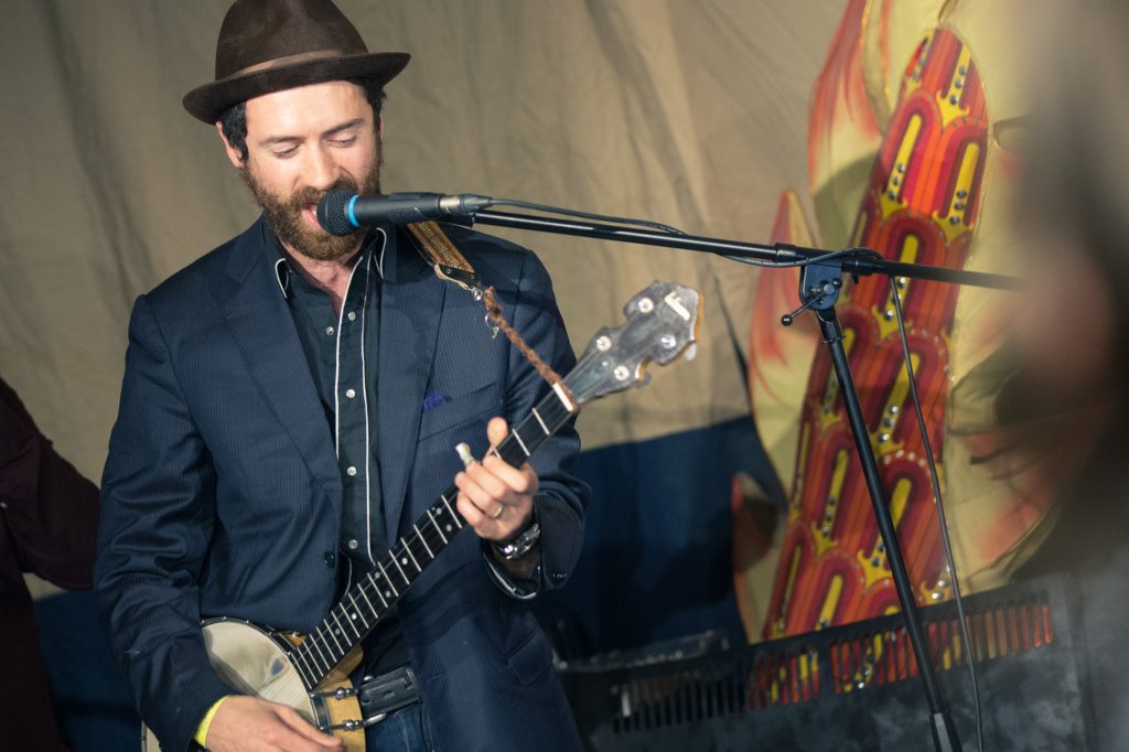 flatspot_end_of_year_party-13banjo-man-coast-longboarding-flatspot-longboards-steep-shot-craig-barker