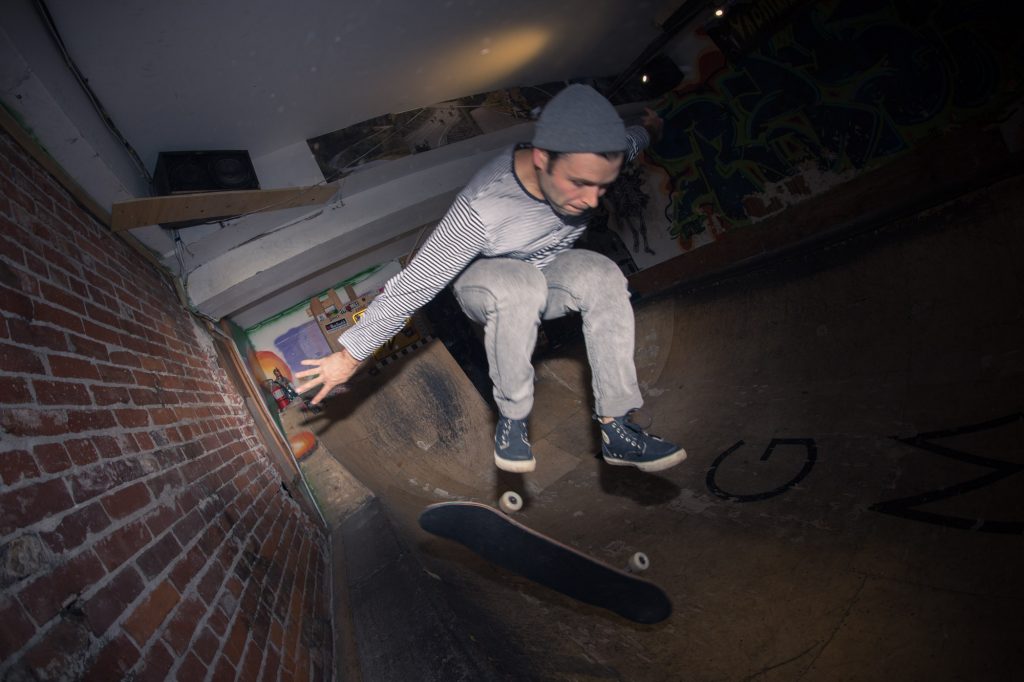 flatspot_end_of_year_party-2banjo-man-coast-longboarding-flatspot-longboards-steep-shot-craig-barker