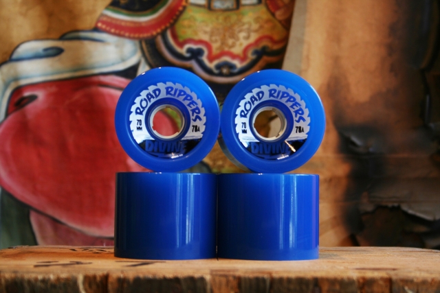 Divine road rippers 70mm dark blue