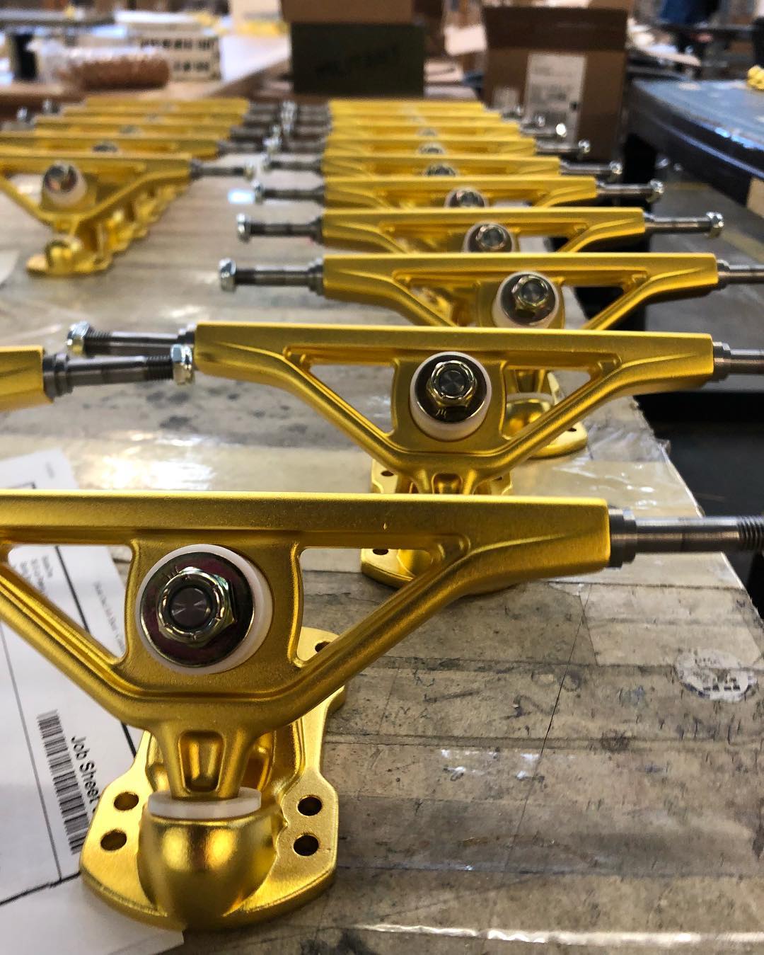 Aera Skateboard Trucks RF1 DH, Freeride and Carve Now Available At