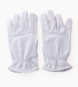 Landyachtz-Simple-Slide-Gloves-Downhill-Freeride-Longboard-Skateboard-back