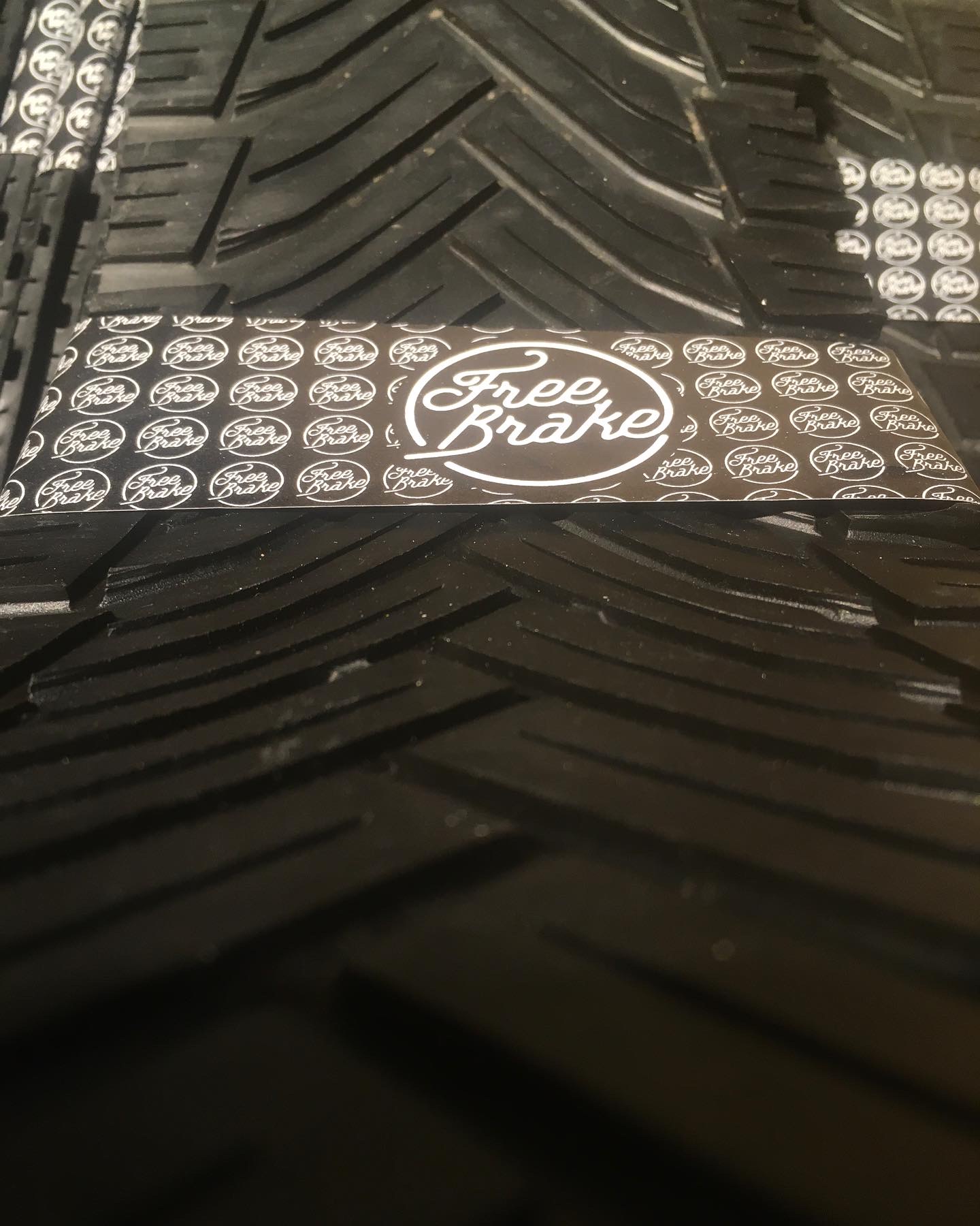 freebrakefootbrakelongboardbrakesole3 Flatspot Longboard Shop