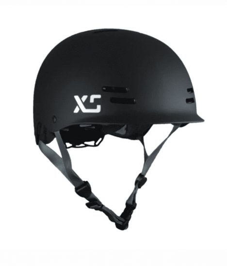 xs-skyline-helmet-matte-black-angle